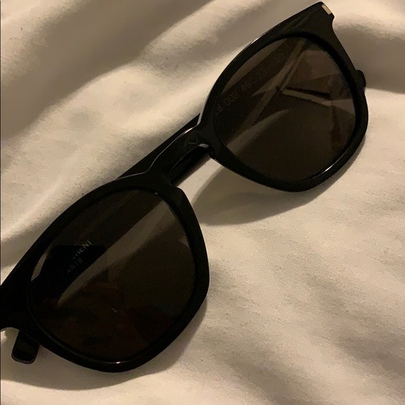 Saint Laurent Sunglasses - Picture 6 of 6